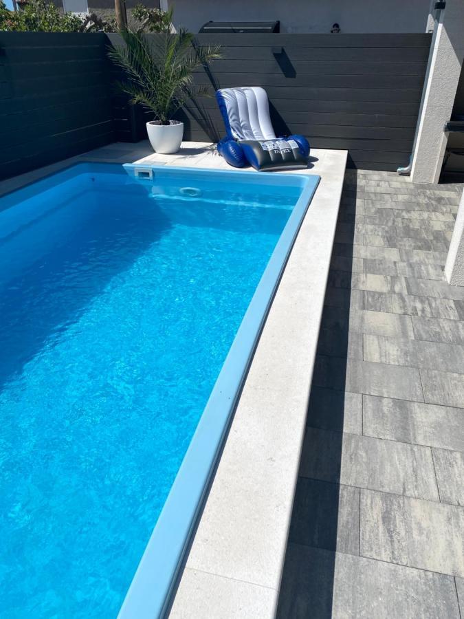 Breitling Apartments With Pool Biograd Na Moru Exterior photo